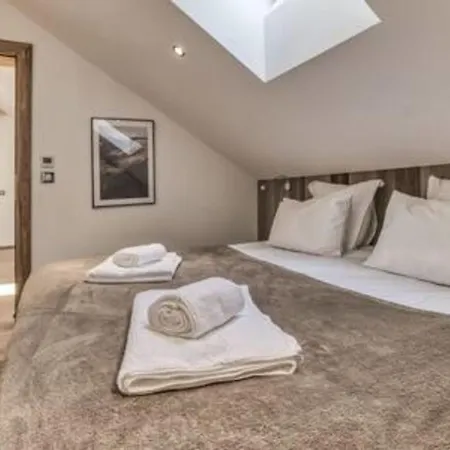 A Stunning Duplex Flat Near The Grands Montets